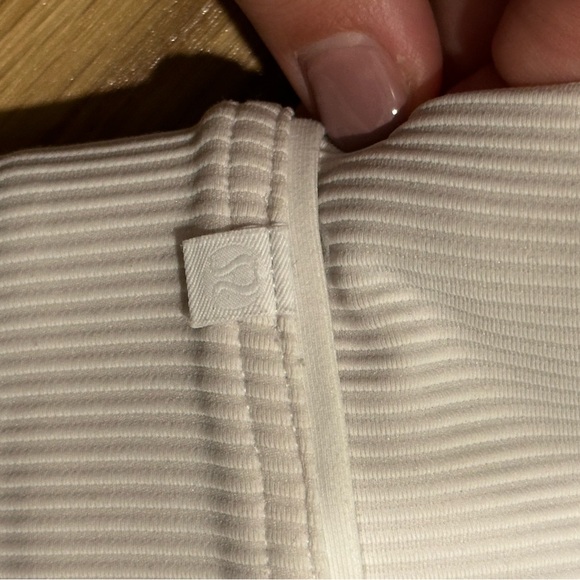 Ribbed Pale Pink Sports Bra - Picture 3 of 4